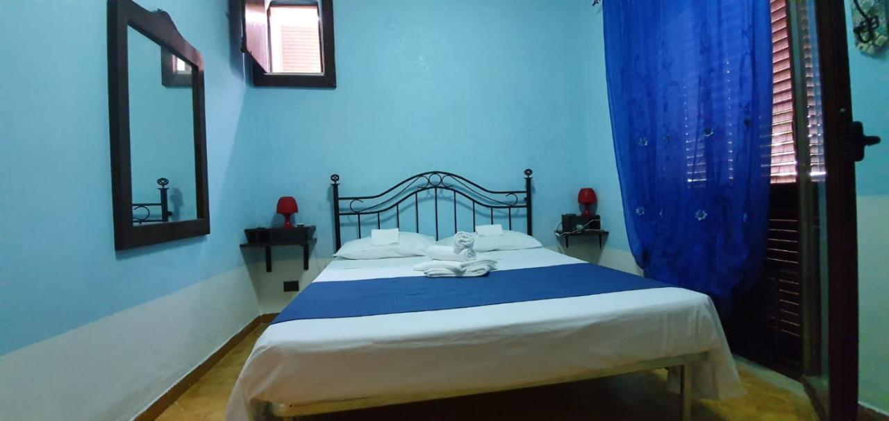 Bed and Breakfast Beb Eclissi Фонтане-Бьянке Экстерьер фото