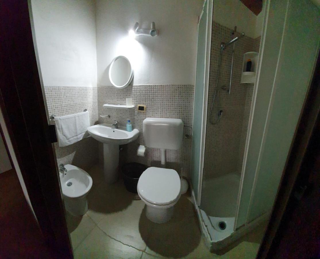 Bed and Breakfast Beb Eclissi Фонтане-Бьянке Экстерьер фото