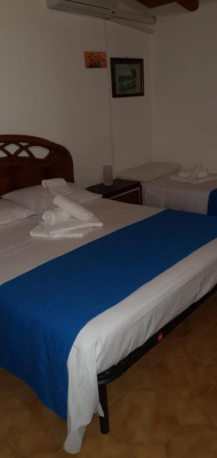 Bed and Breakfast Beb Eclissi Фонтане-Бьянке Экстерьер фото